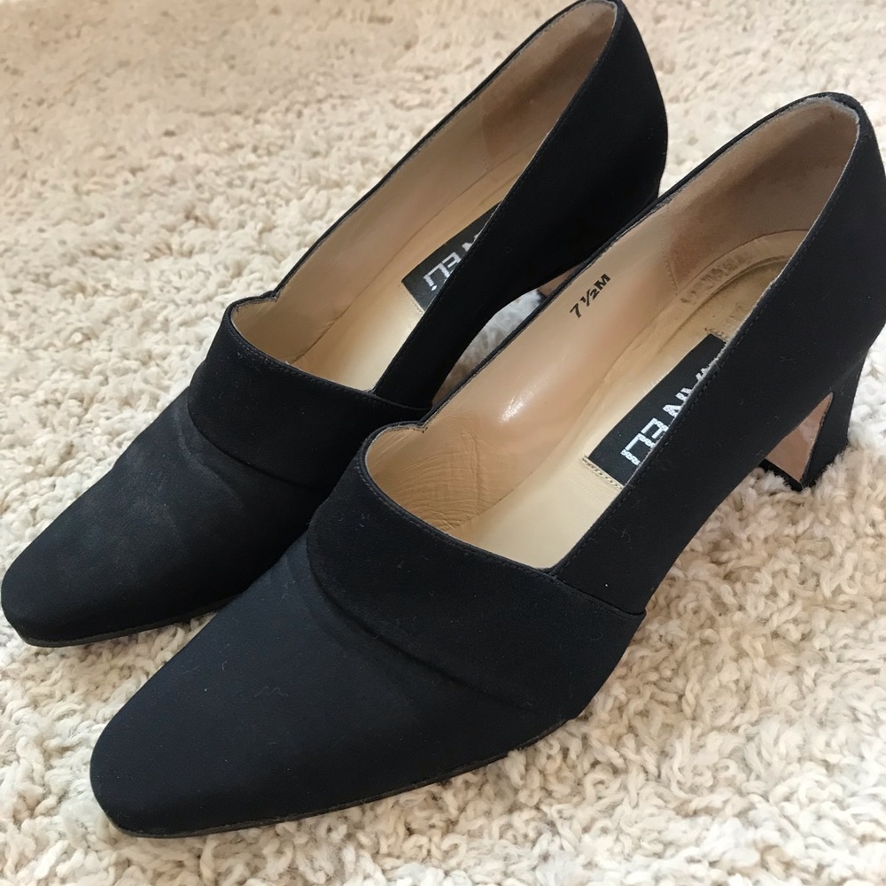 Vanelli Women’s Black Heels